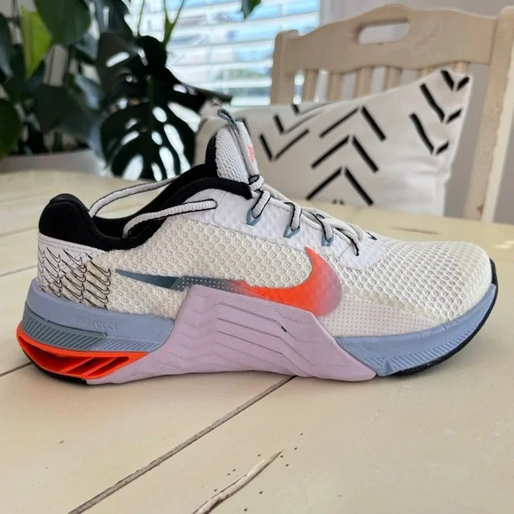 Nike Metcon 7 Premium White Doll Blue Orange Purple DM0335-155 Women's Size 7 - Picture 8 of 16
